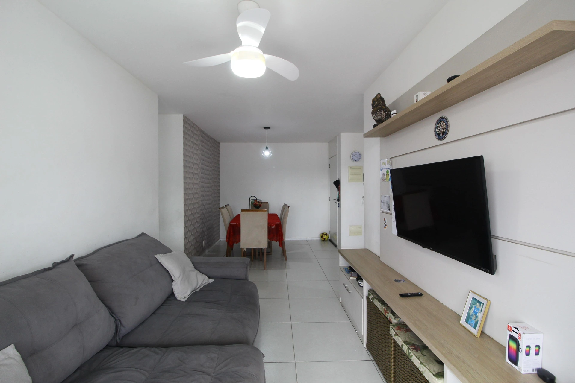 Apartamento mobiliado com 3 quartos, 2 banheiros e varanda — photo 9