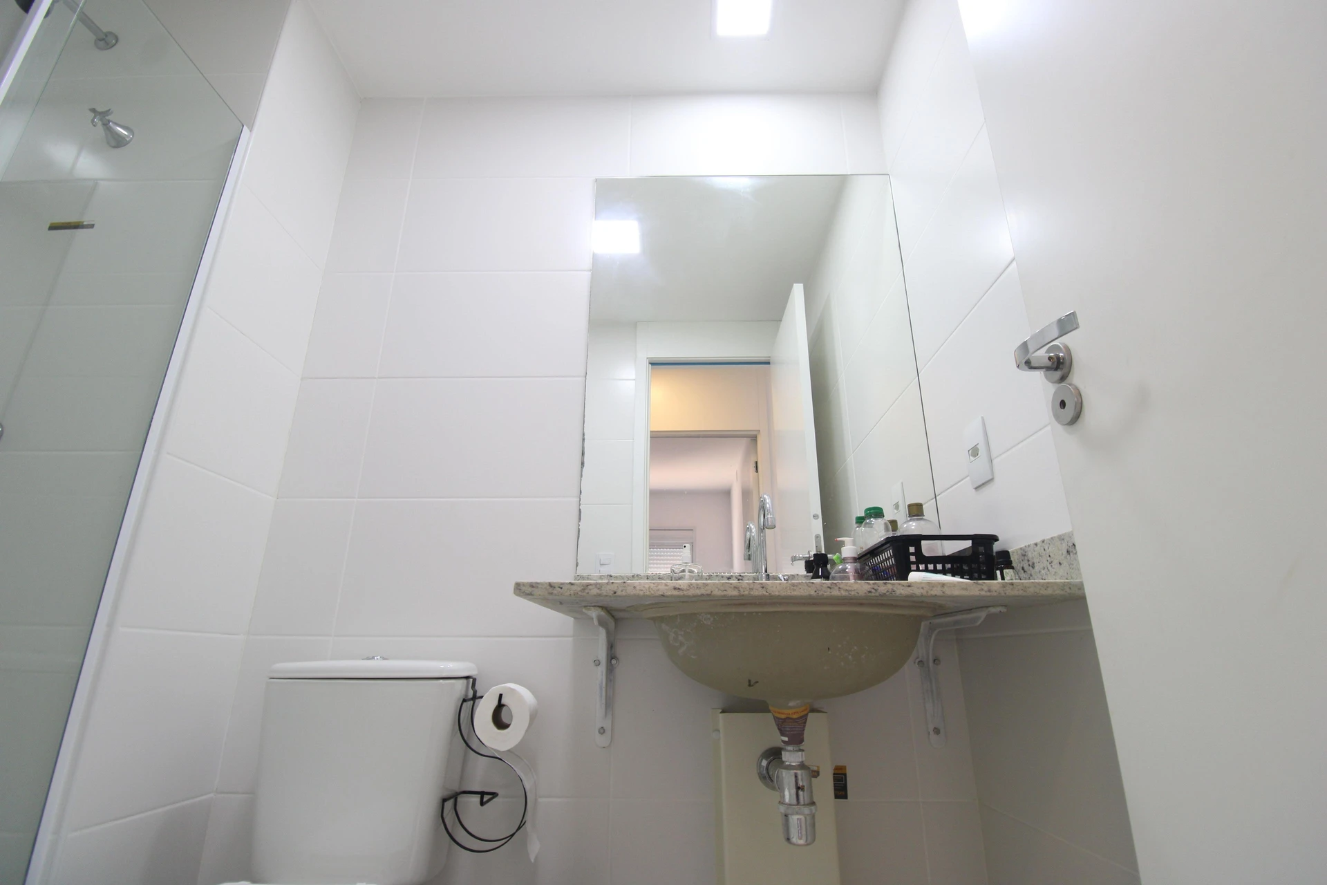 Apartamento mobiliado com 2 quartos e varanda — photo 9