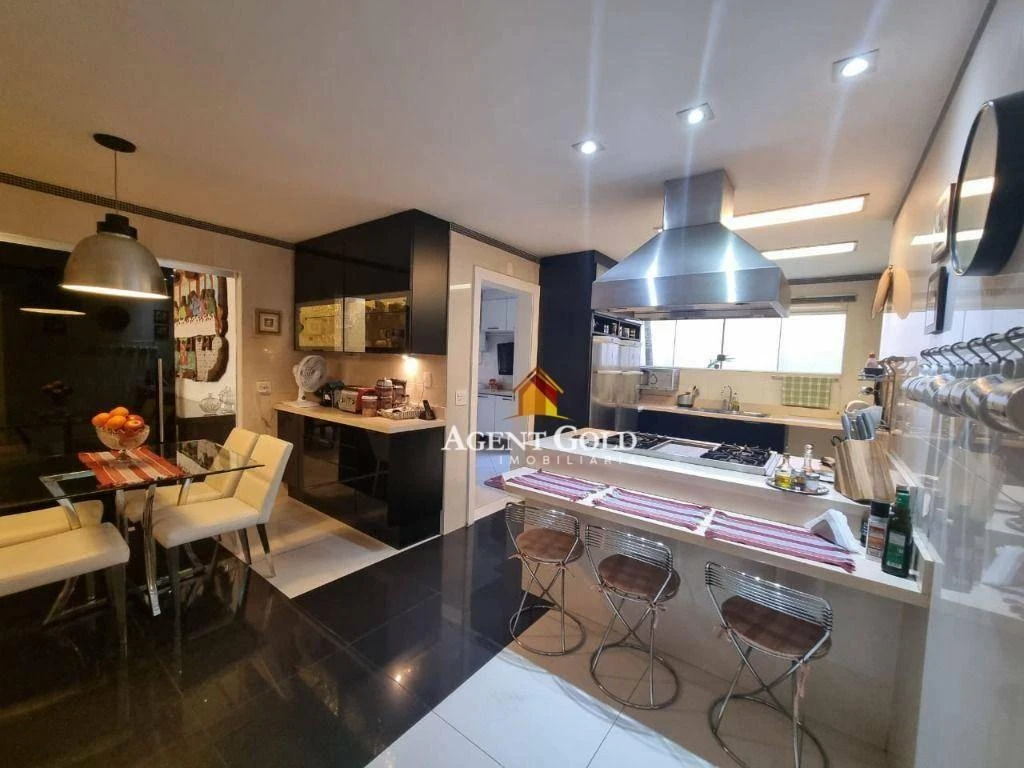 Furnished 900 m² house with 6 en-suite bedrooms — photo 27
