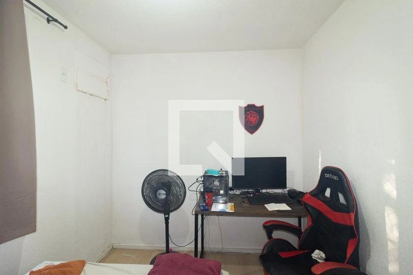 2-bedroom apartment in a building with a pool — photo 17
