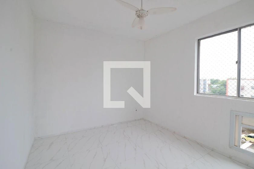 2-bedroom apartment with a gas stove and balcony — photo 9