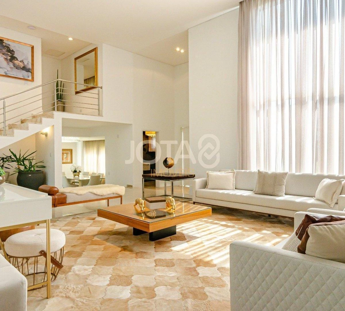 4-bedroom house with a washing machine — photo 8