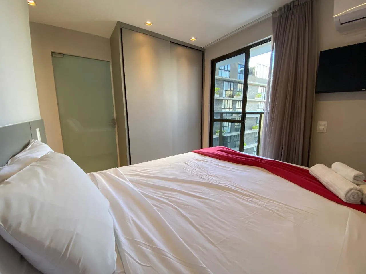 Furnished 2-bedroom apartment with 52 m² — photo 16