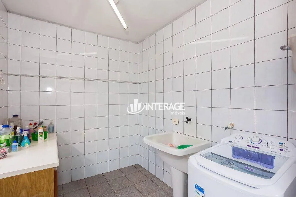 Furnished house with 5 bedrooms and a private BBQ area — photo 6