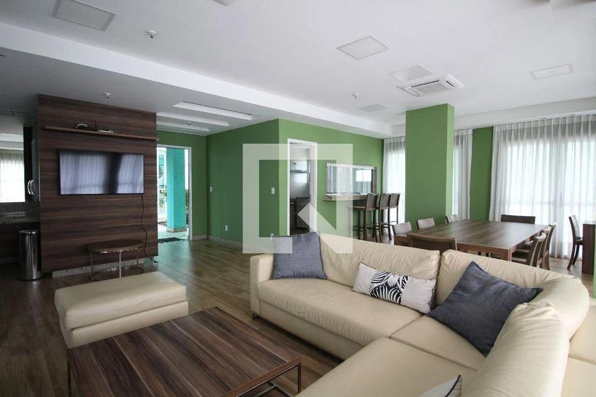 2-bedroom apartment with a home office — photo 7