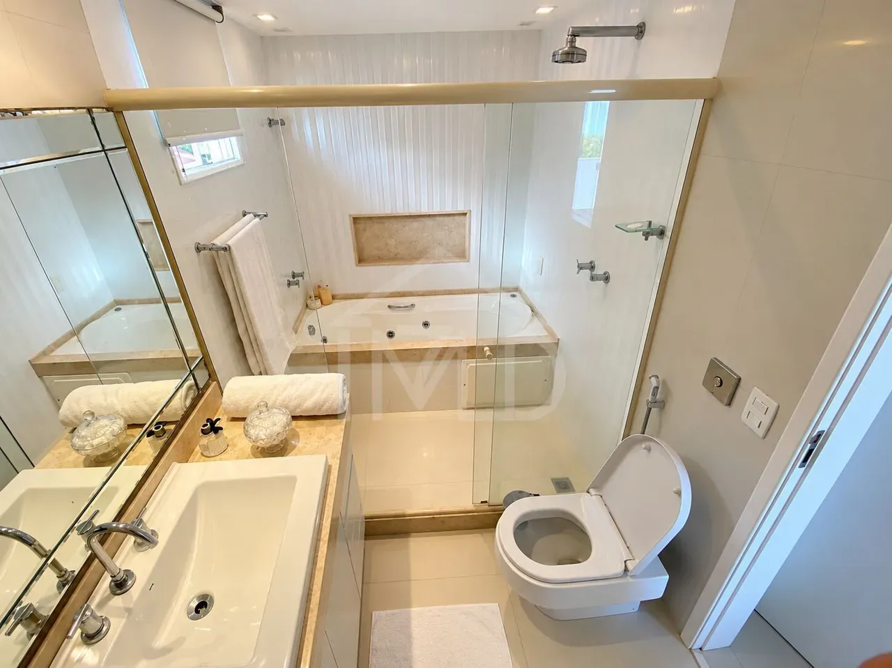 Furnished house, 530 m², with a jacuzzi — photo 20