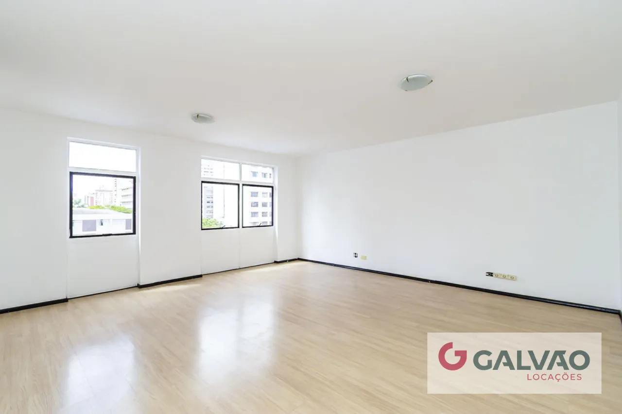 Apartamento com 3 quartos, 199 m² e 1 vaga de garagem — photo 2