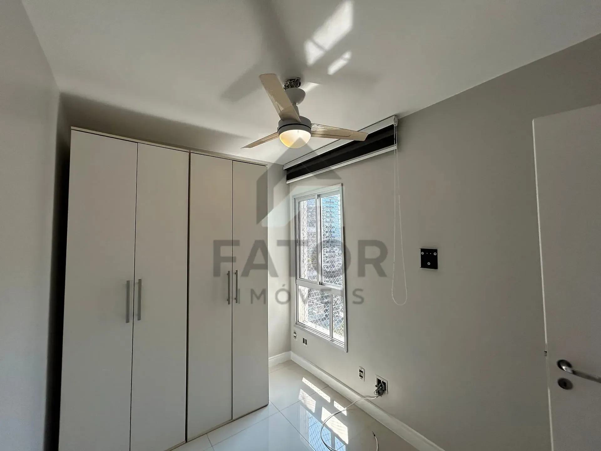 Rental apartment with 3 bedrooms, 3 baths and balcony — photo 27