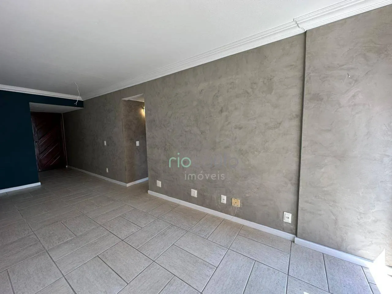 2-bedroom apartment with a suite and open views — photo 4