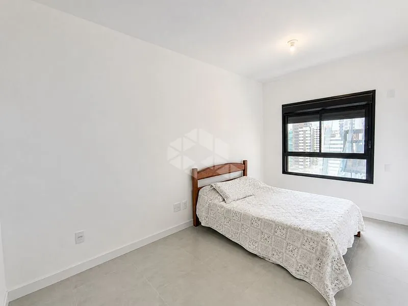 2-bedroom apartment, 1 with its own bathroom, 65 m² — photo 17