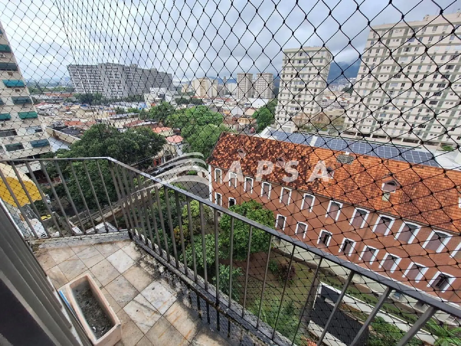 149 m² apartment with 3 bedrooms and a balcony — photo 7