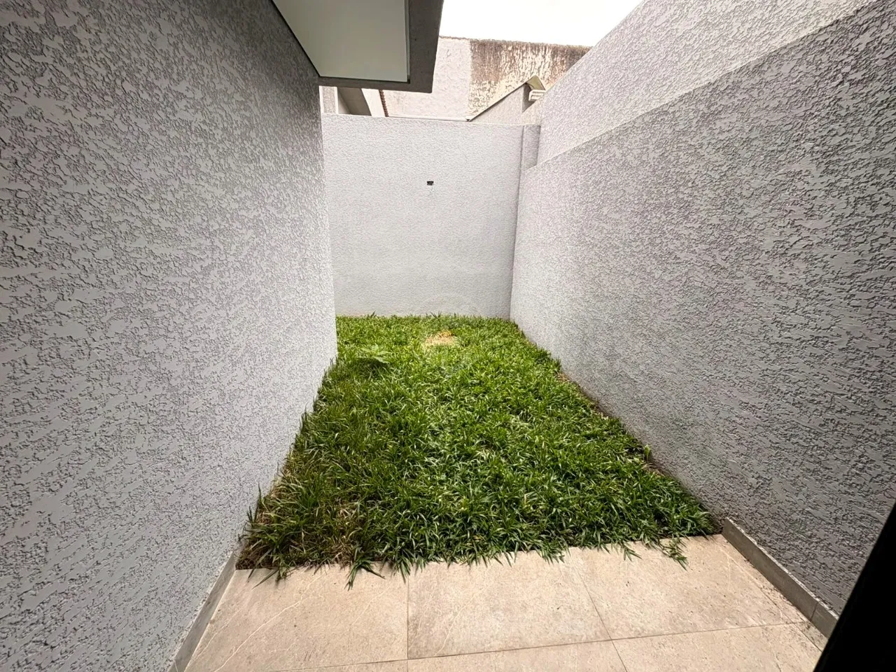 Casa de 3 quartos com jardim, Barreirinha — photo 22