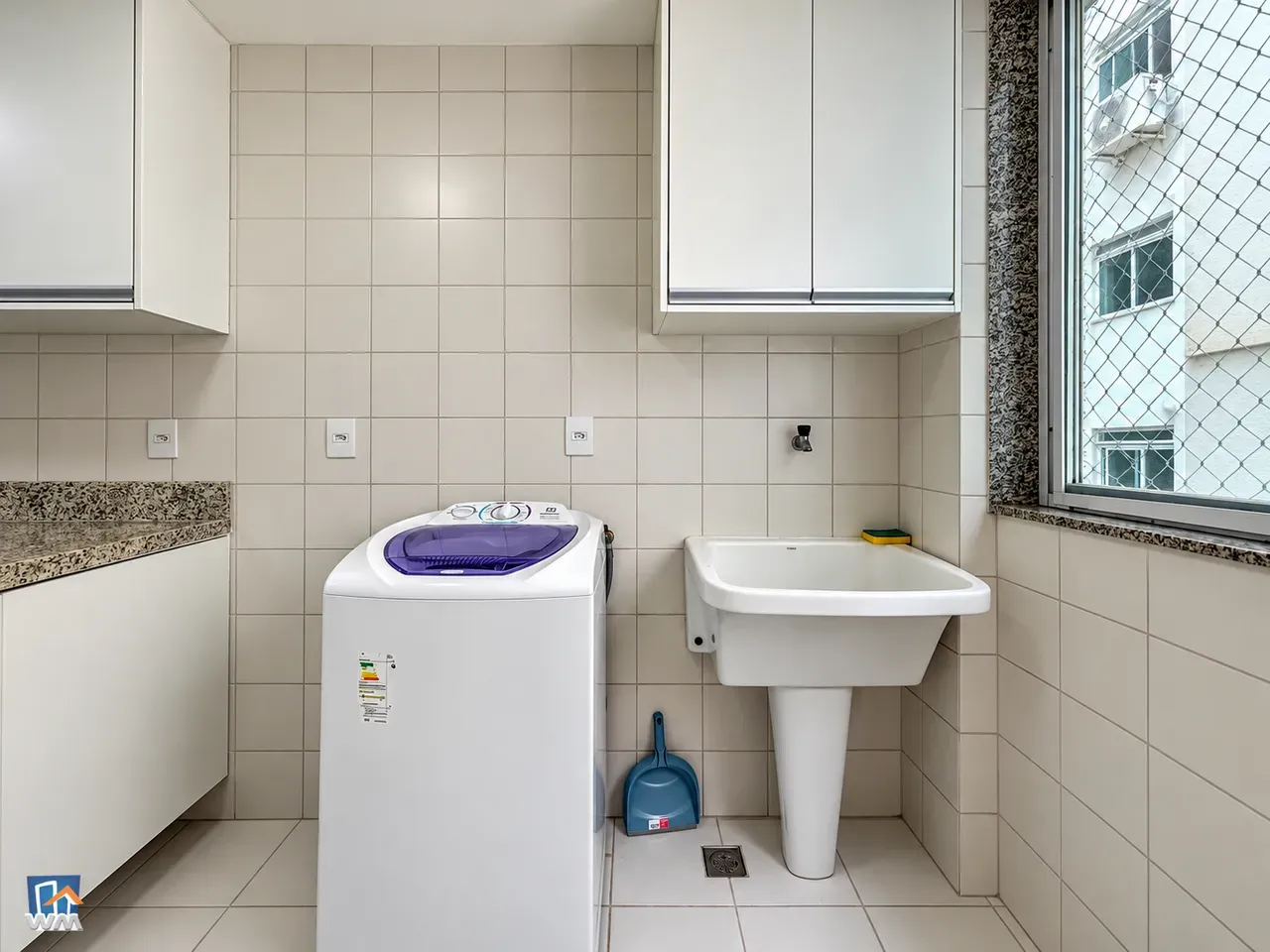 125 m² apartment with a washing machine and a home office — photo 15