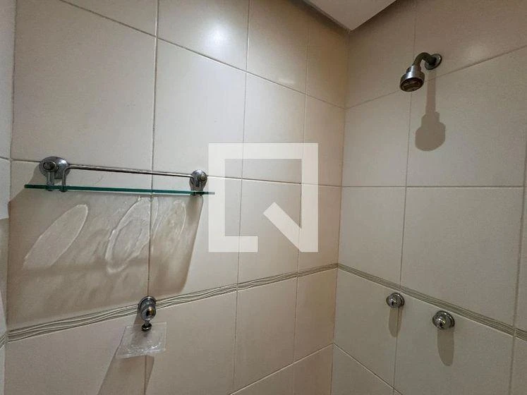 Furnished apartment, 132 m², with a glass-enclosed balcony