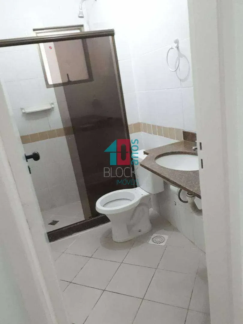 3-bedroom apartment with a suite and balcony, 130 m² — photo 26