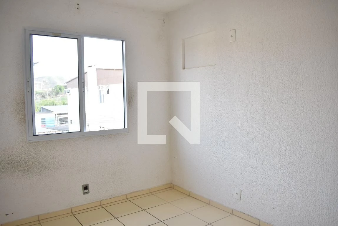 2-bedroom apartment in a building with a pool — photo 55