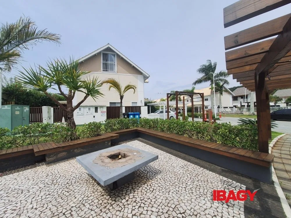Casa mobiliada com 2 suítes e 3 banheiros — photo 35