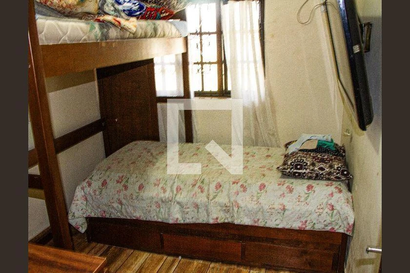 Furnished house with a gas stove and 4 bedrooms — photo 36