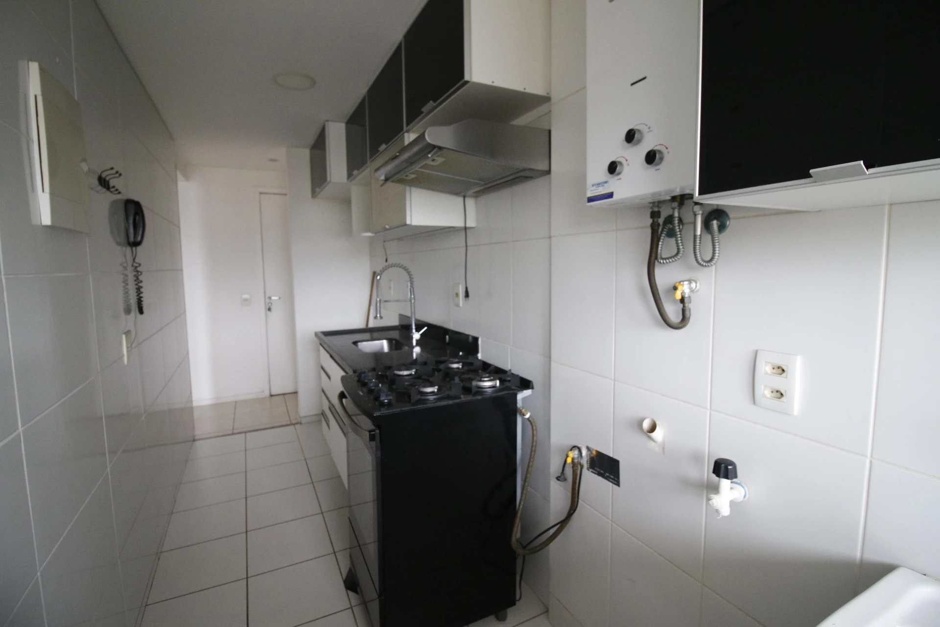 2-bedroom apartment in a building with a sauna — photo 18
