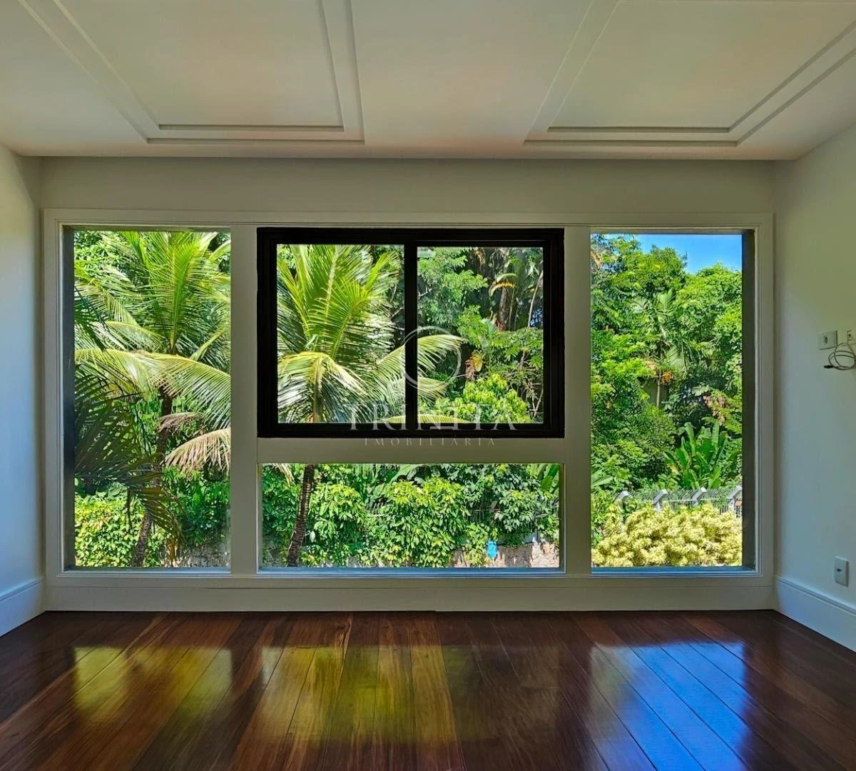5-bedroom house with a bathtub in Rio de Janeiro — photo 5