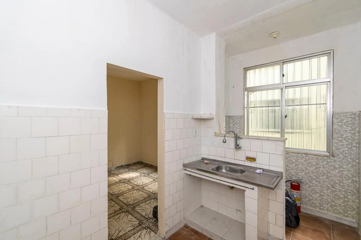 Apartamento sin amueblar con 1 dormitorio y zona de lavado — photo 14