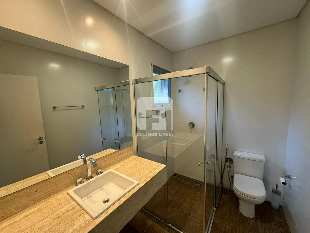 Furnished house with 7 bedrooms and a real desk — photo 81