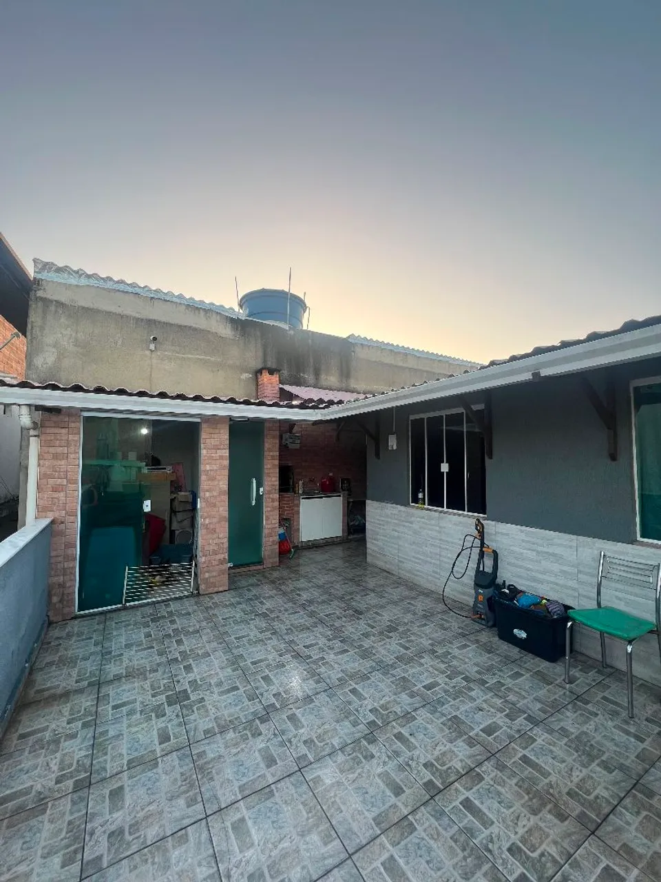Apartamento mobiliado com 2 dormitórios e varanda — photo 10