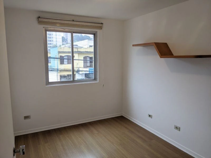 Apartment with open-plan gas kitchen and 2 bedrooms — photo 2