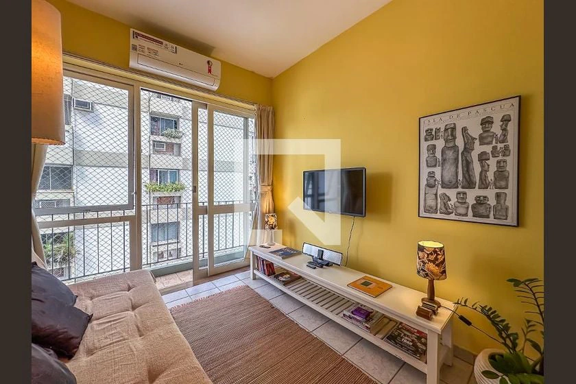 1-bedroom apartment with 2 bathrooms and a balcony — photo 16
