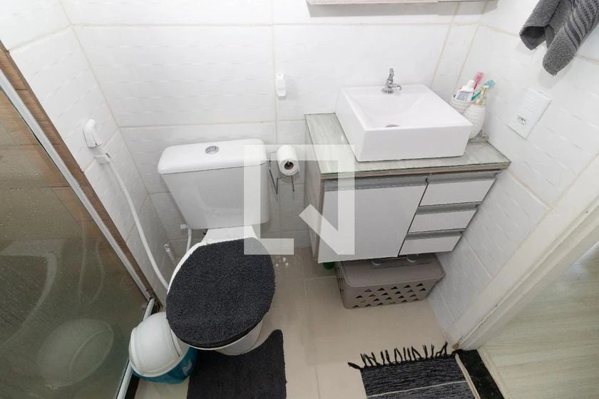 Furnished 2-bedroom apartment with 43 m² and a closed kitchen — photo 2