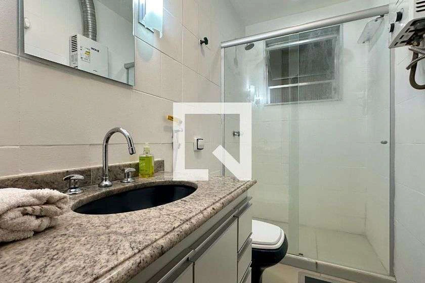 Furnished 50 m² apartment with 2 bedrooms and separate kitchen — photo 27
