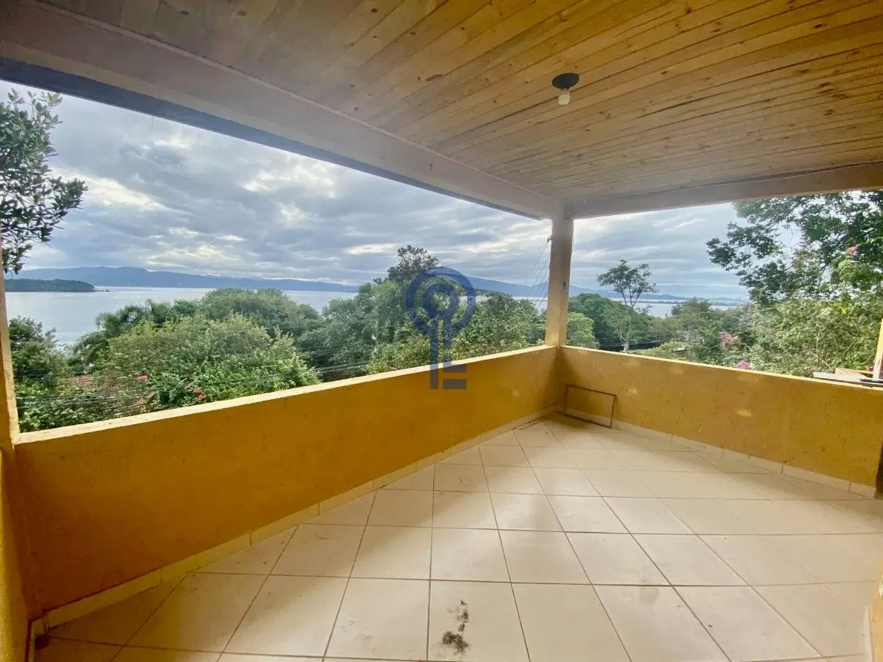180 m² house with 3 bedrooms, suite and balcony — photo 6