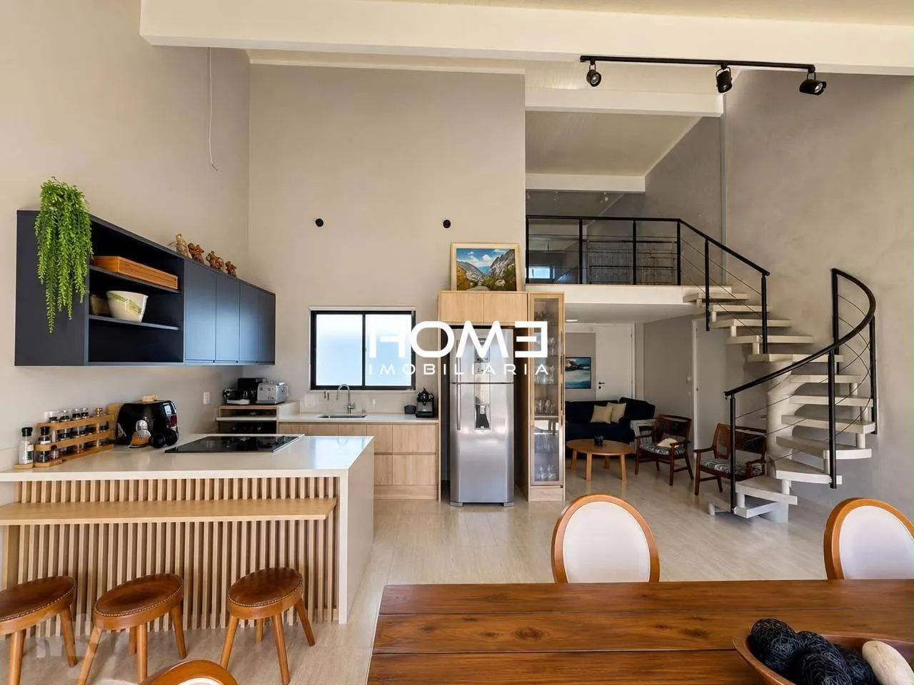Furnished apartment with 3 bedrooms and mountain views — photo 26
