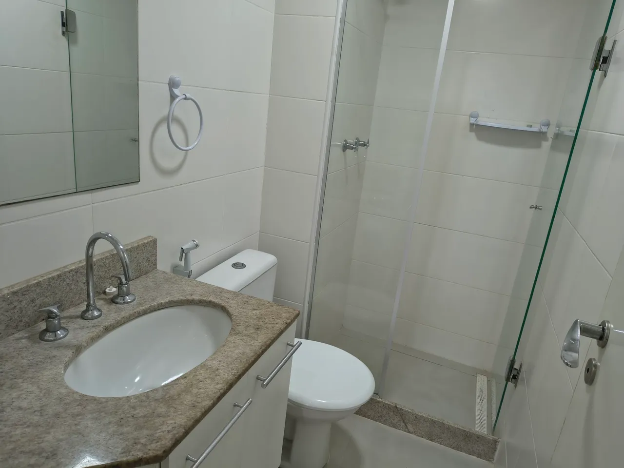 2-bedroom apartment with a mountain view in Rio de Janeiro — photo 4