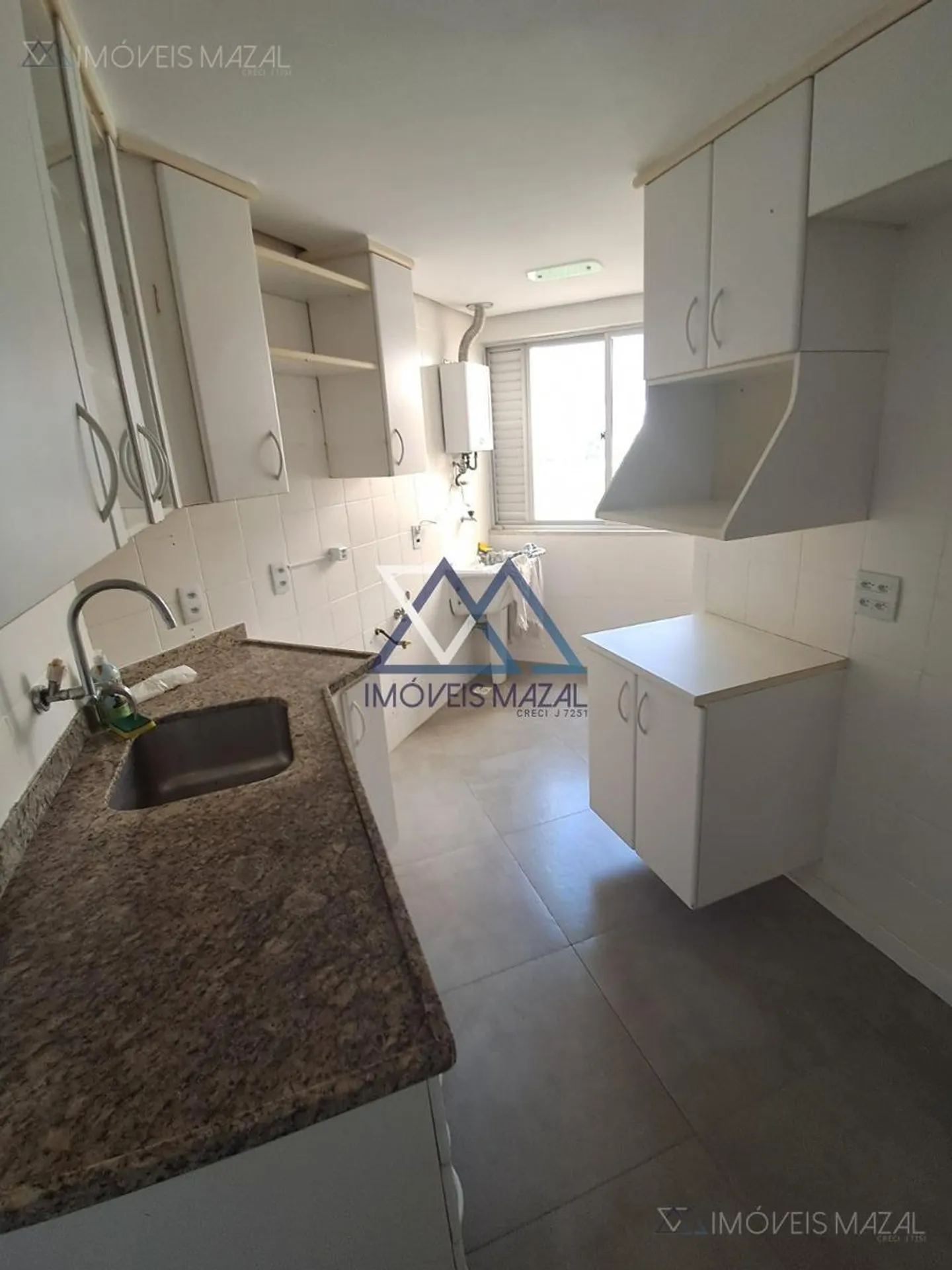 Rental apartment with 3 bedrooms and 4 bathrooms — photo 46