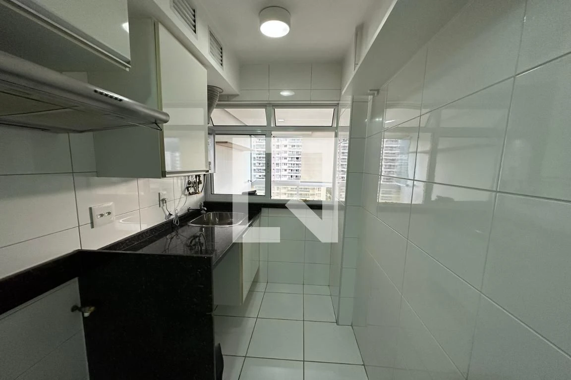 Apartamento com 3 quartos, suíte e varanda — photo 43