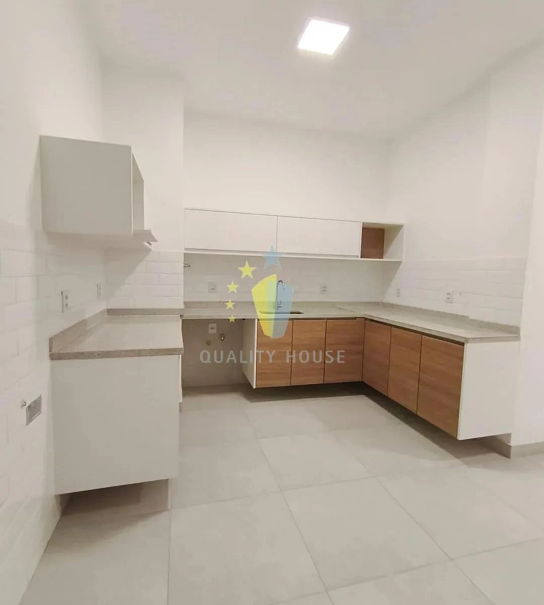 Apartamento para alugar de 3 quartos com suíte e 155 m² — photo 22