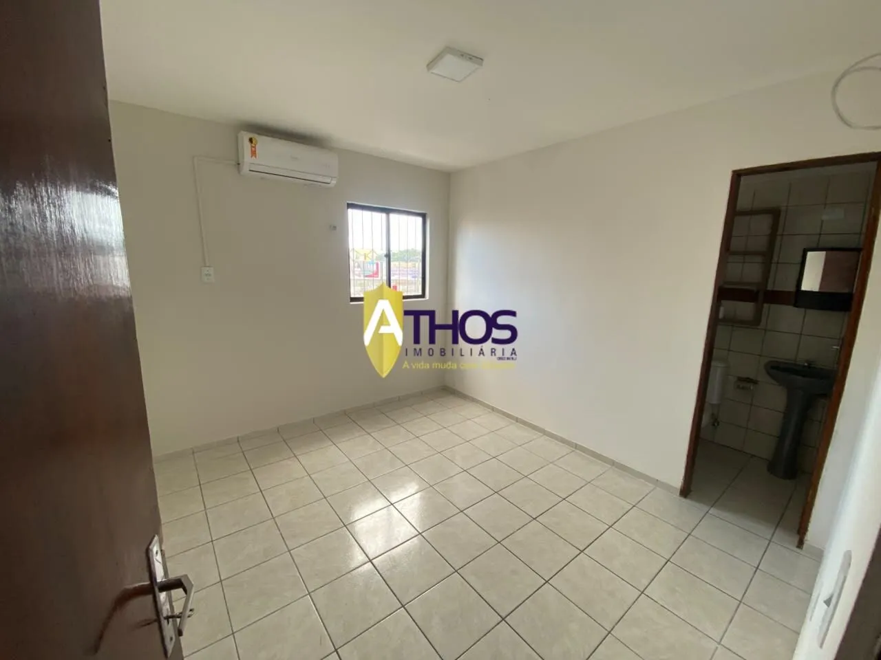 3-bedroom apartment, 1 with its own bathroom, 71 m² — photo 9