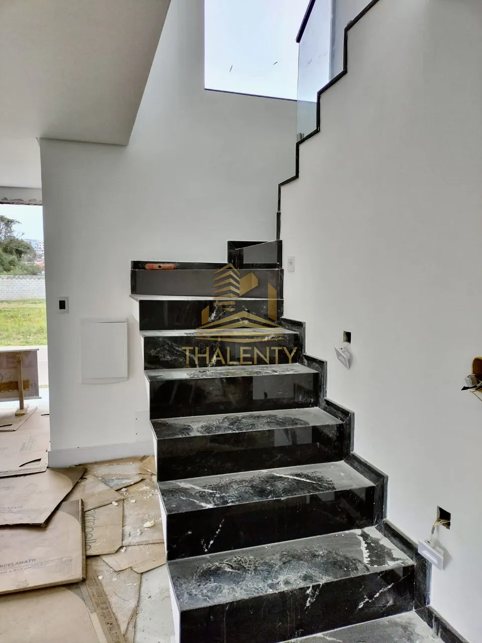 Casa em condomínio com cozinha conceito aberto e 3 suítes — photo 10