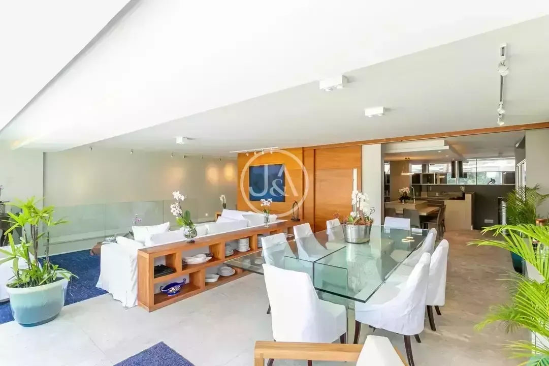 Casa con 5 dormitorios y 5 baños de 700 m² — photo 18