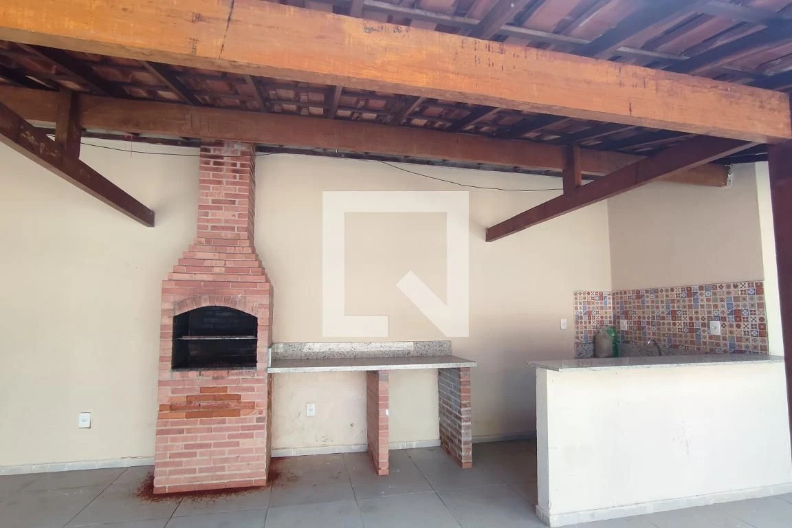 House with 4 bedrooms and balcony, plus private BBQ — photo 4