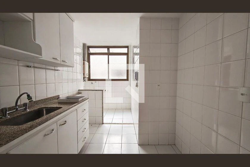 Квартира з 3 спальнями, у будинку є басейн — photo 9