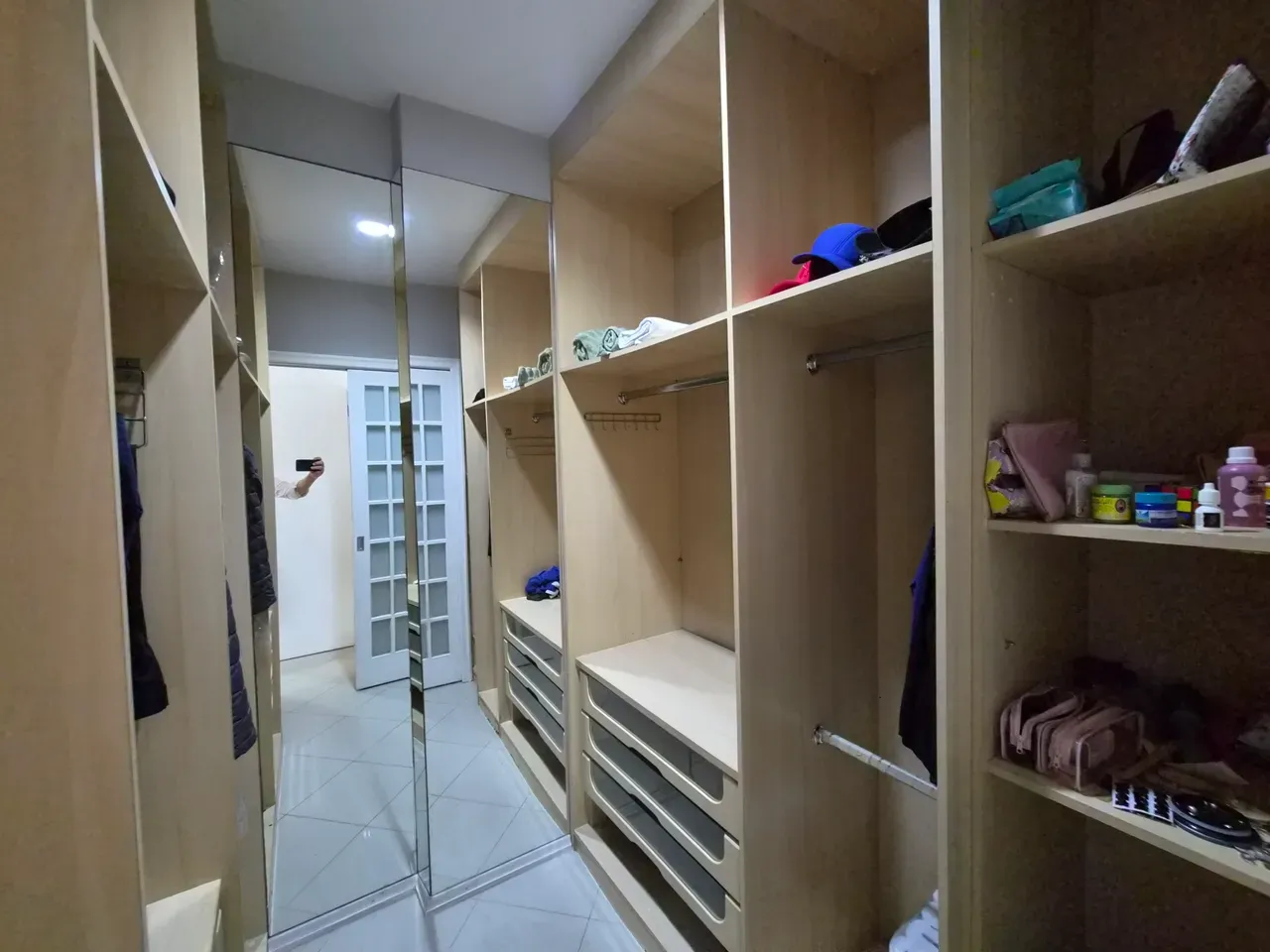Furnished 120 m² apartment with 3 bedrooms and 3 bathrooms — photo 4