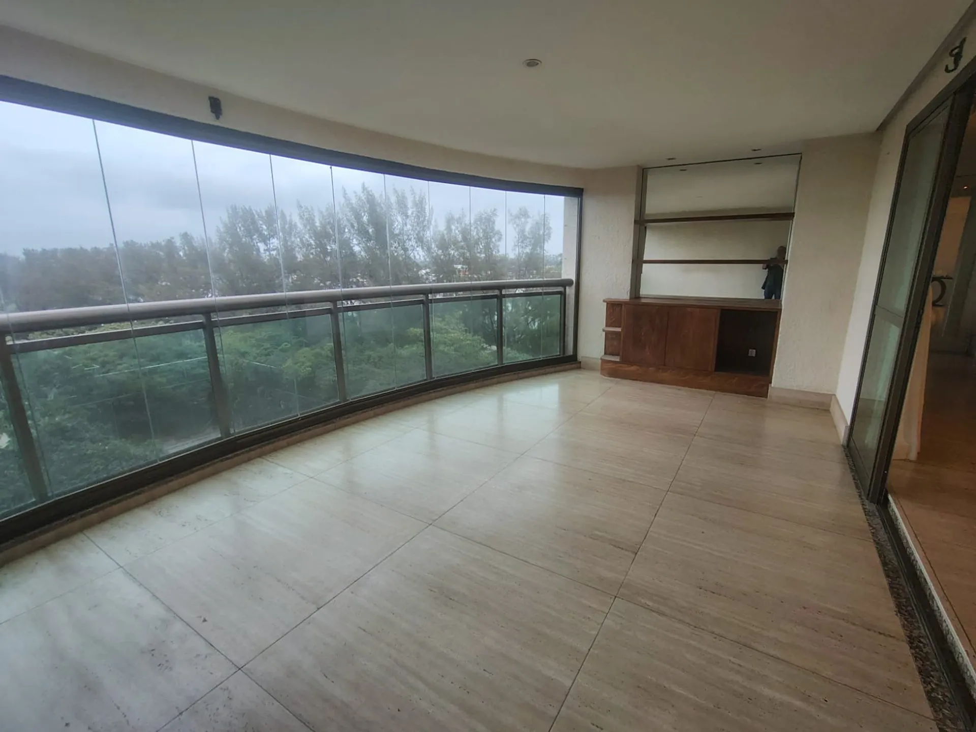 Apartamento de 3 quartos com cozinha separada e 2 vagas — photo 9