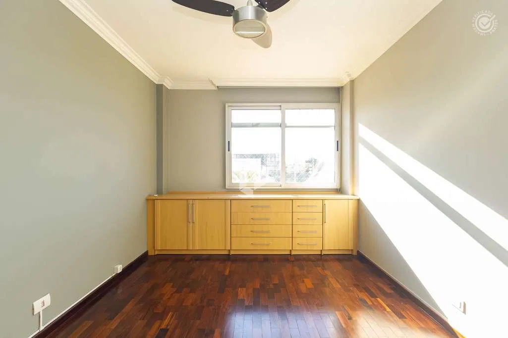 3-bedroom apartment with 189 m² and 1 parking space — photo 14