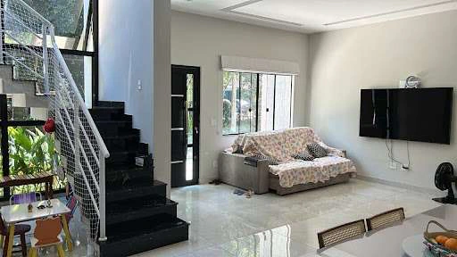 Casa com 3 suítes e churrasqueira privativa, 450 m² — photo 2