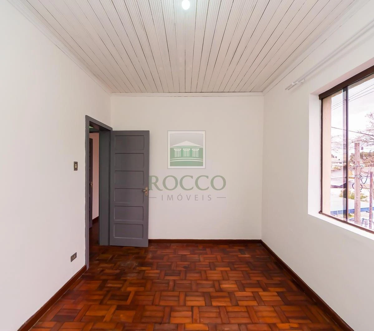 Apartment, 55 m², with a bathtub — photo 18