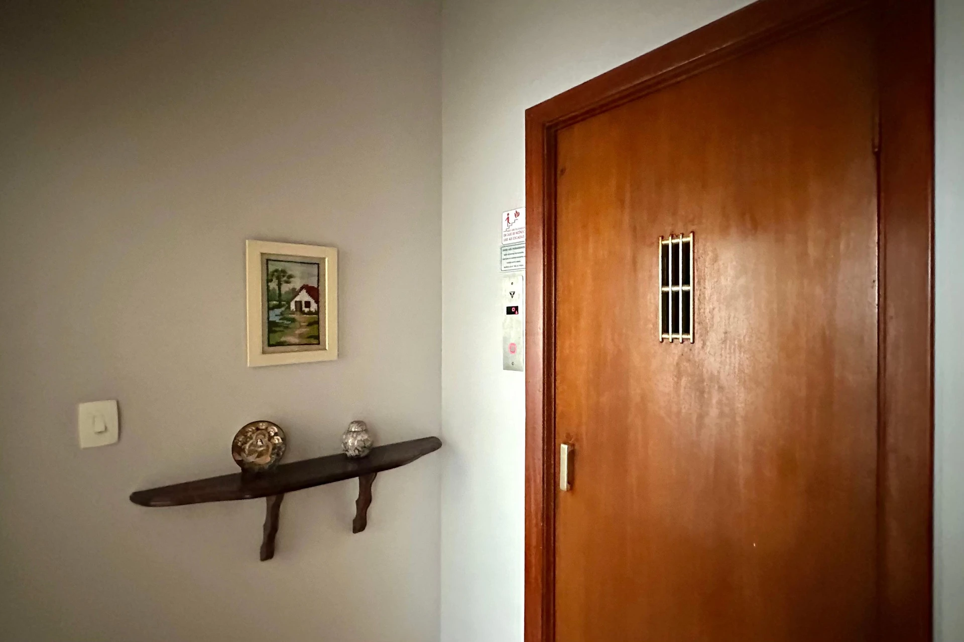 Apartamento mobiliado com 3 quartos e fogão a gás — photo 22