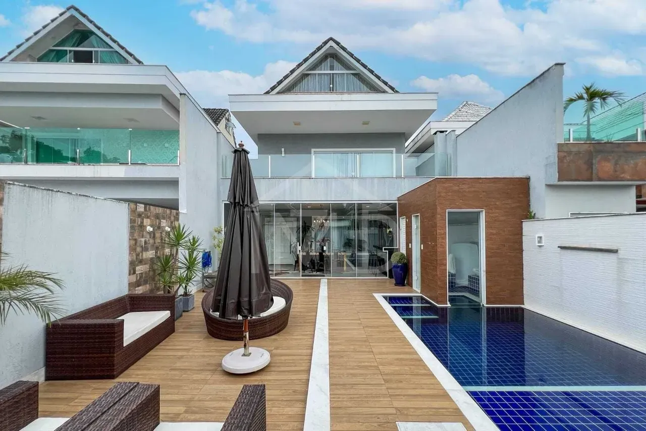 4 quartos e piscina privativa: casa de 310 m² — photo 26