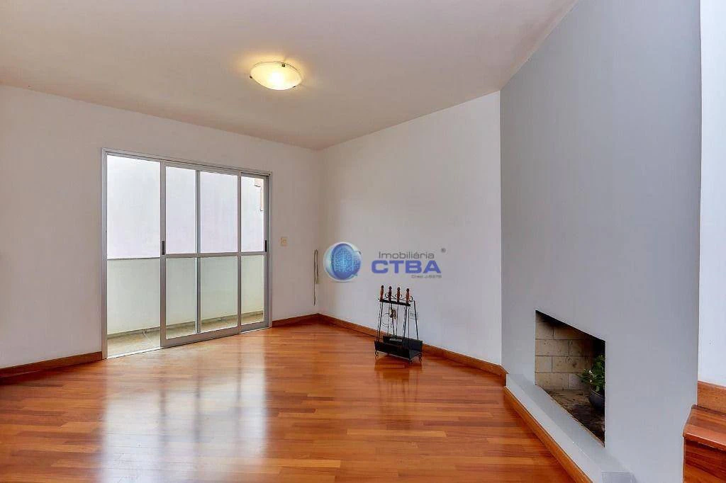 House, 164 m², with wood or laminate floors — photo 20